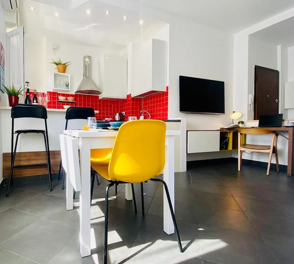 Апартаменты New! Bright, Quiet And Cozy Милан