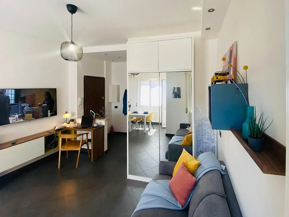 Апартаменты New! Bright, Quiet And Cozy Милан
